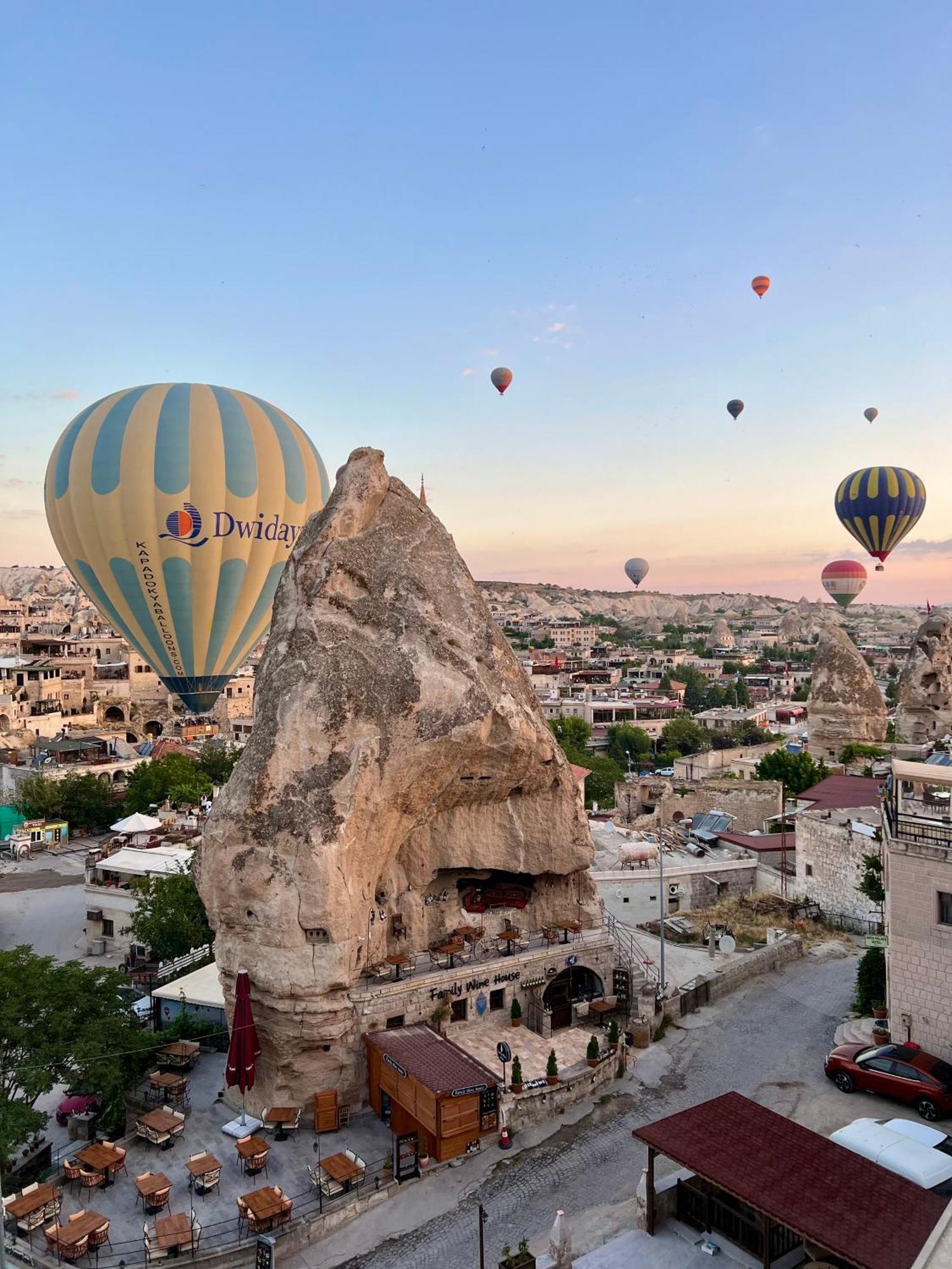 Castle Cave Hotel Göreme Rum bild